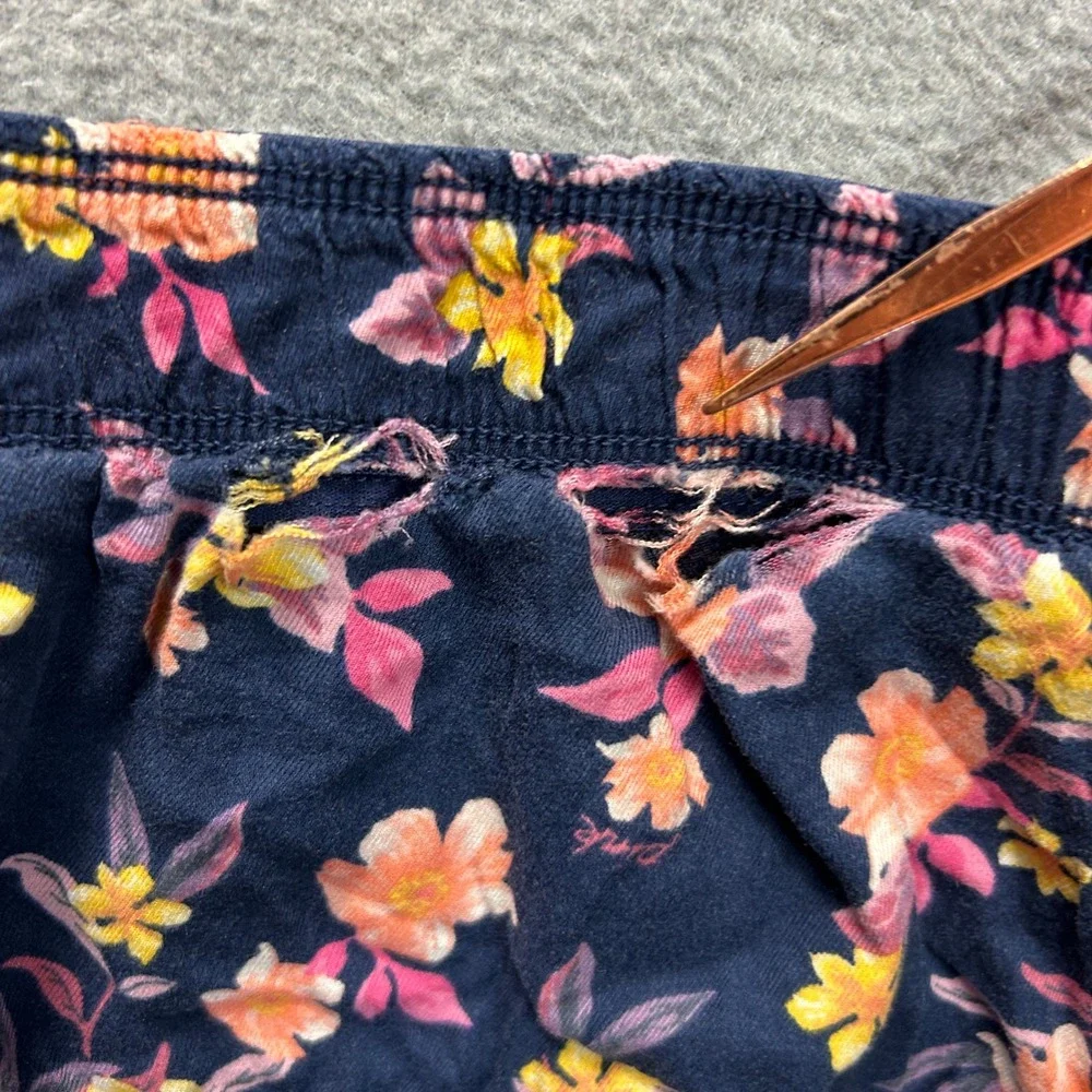 PINK Victoria's Secret Sleep Lounge Shorts Pajama Womens Medium Navy Floral